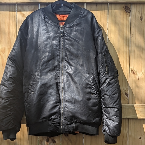 Men's Black Puffer Bomber Jacket - Picture 1 of 2